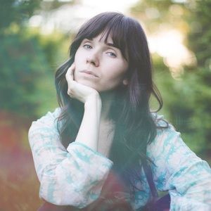 Meet your Posher, Caitlin